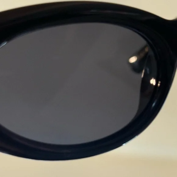 Black Oval “I sea” Sunglasses NWT* - Picture 5 of 6